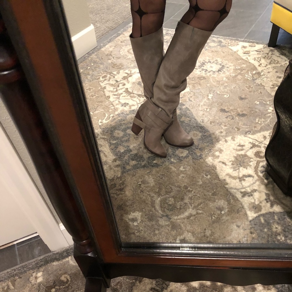 Knee High Leather Boots - Picture 2 of 6